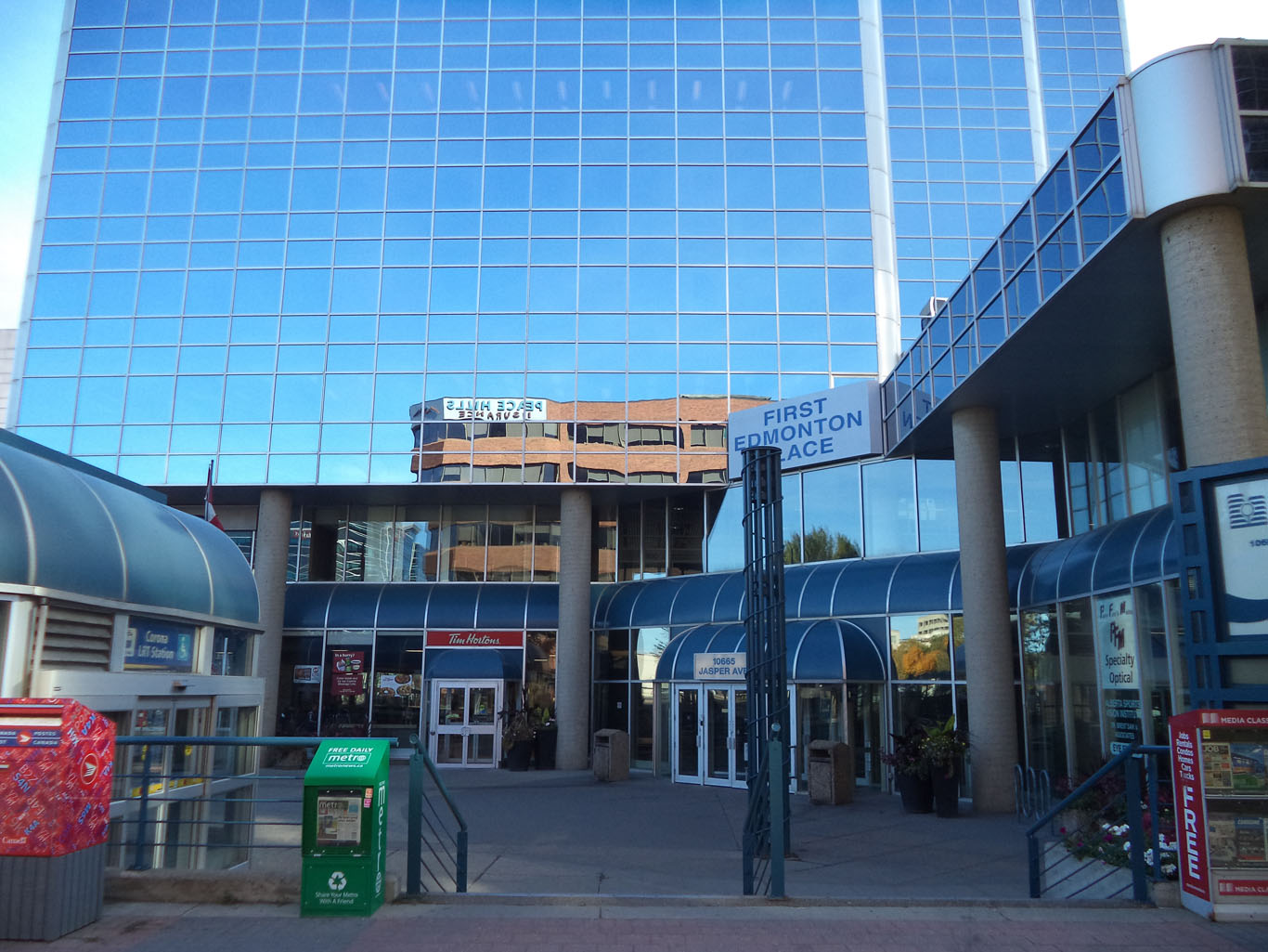 Regus - 10665 Jasper